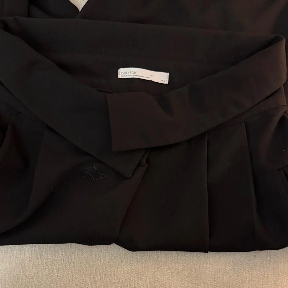 OAK + FORT Black Wide Leg Pants - Picture 3 of 3